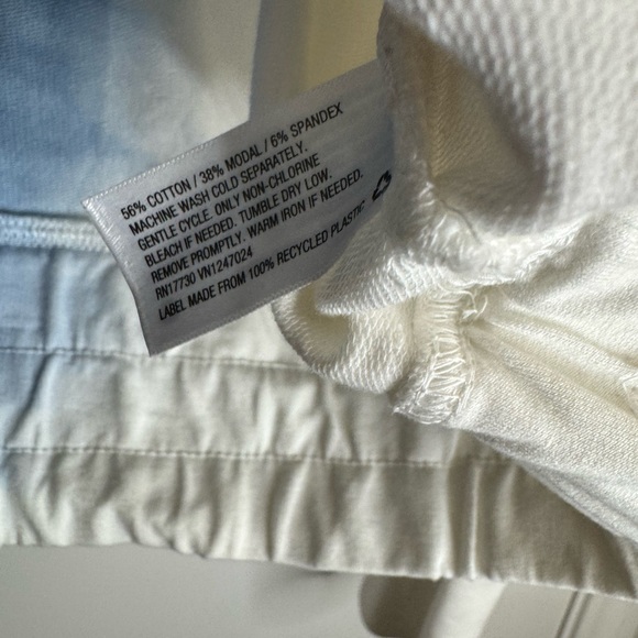 Joy Lab Dip Dye Long Sleeve Too with Elastic Waistband - Picture 4 of 6